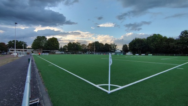 Johann-Dahmen-Sportanlage Platz 2 - Neuss-Holzheim
