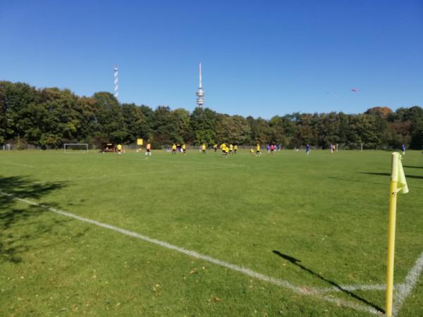 Sportanlage Schwere-Reiter-Straße - München-Neuhausen