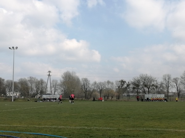 Boisko w Różnowie - Różnowo