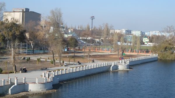 Stadion Metalurh - Novomoskovs'k