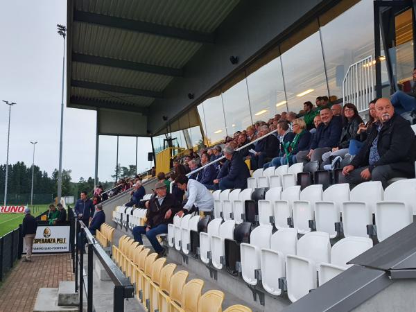 Gemeentelijk Stadion De Roosen - Pelt-Boseind
