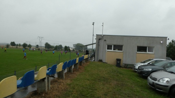 Stadion KS Łozina - Łozina