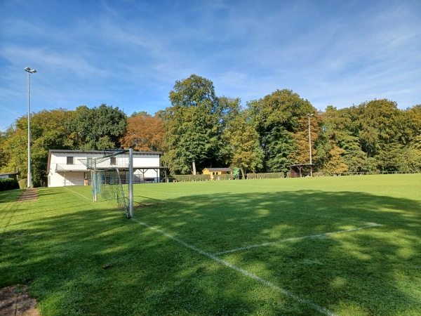 Sportplatz Hof Goldner Hain - Beselich-Schupbach
