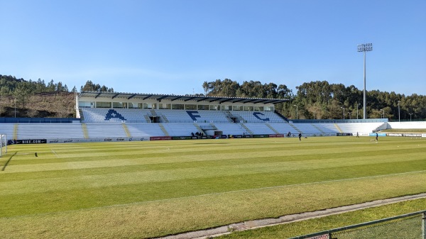 Estádio Engenheiro Sílvio Henriques Cerveira - Anadia