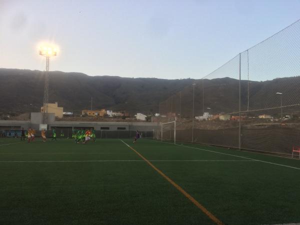 Campo De Fútbol Òscar Pérez Barrios - Valle San Lorenzo, Tenerife, CN