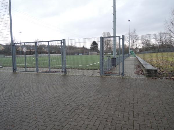 Sportplatz Denisweg - Frankfurt/Main-Nied