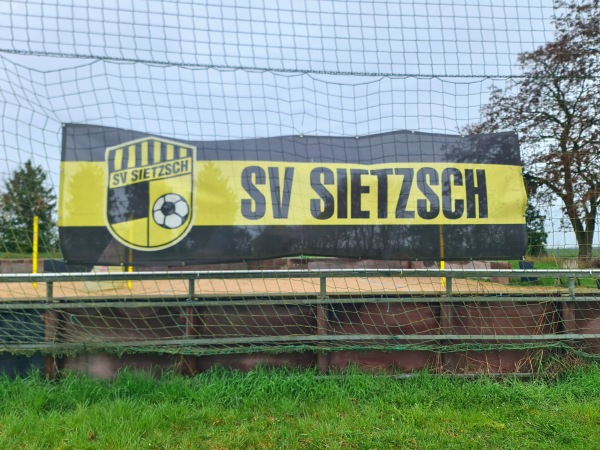 Sportanlage Landsberger Straße - Landsberg/Saalekreis-Lohnsdorf