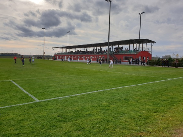 Lipóti Futball Center Edzőközpont - Lipót