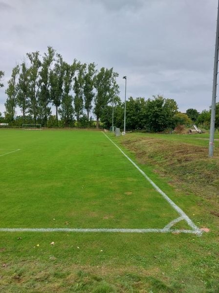 Sportplatz am Schloßgraben - Neustadt/Weinstraße-Duttweiler