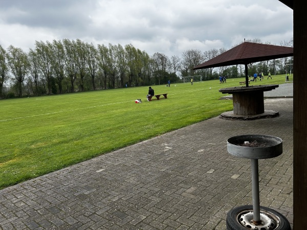 Sportplatz Manslagt - Krummhörn-Manslagt