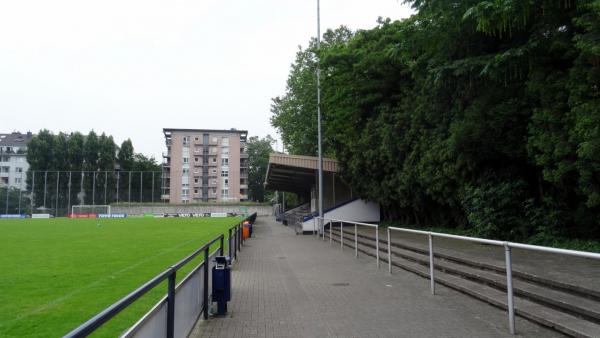 Bezirkssportanlage Stadion Hans-Böckler-Straße - Düsseldorf-Derendorf