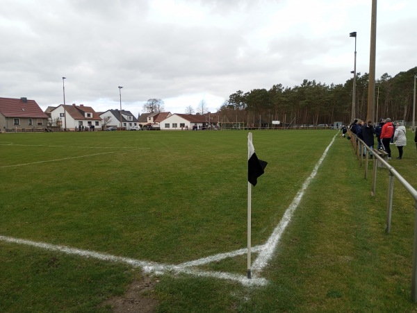 Sportplatz Etingen - Oebisfelde-Weferlingen-Etingen