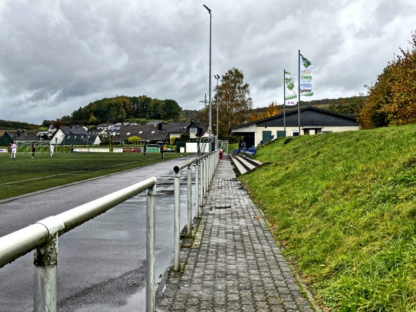 Sportplatz Am Daspel - Finnentrop-Heggen