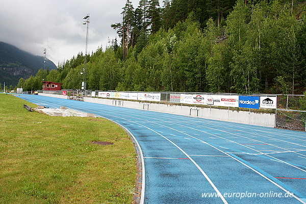 Blåbærmyra friidrettsanlegg - Fagernes/Nord Aurdal 
