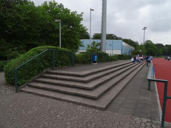 Sportpark Niederheid - Düsseldorf-Holthausen