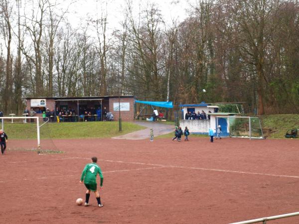 Bezirkssportanlage Ahrstraße I / Vogelwiese - Duisburg-Laar