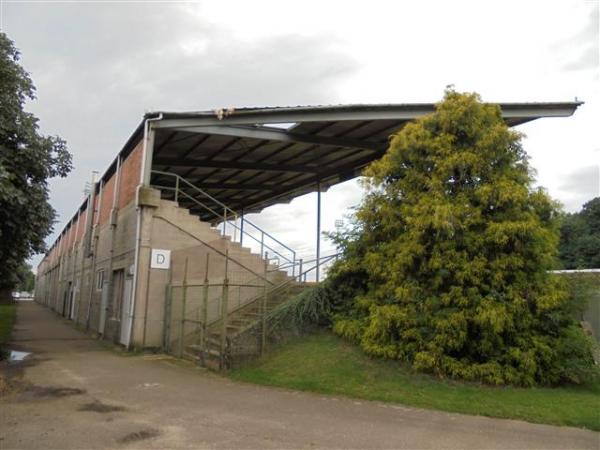 Stedelijk Sportstadion De Warande - Diest