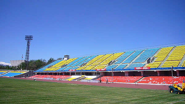 Stadion im. Dolena Omurzakova - Bishkek