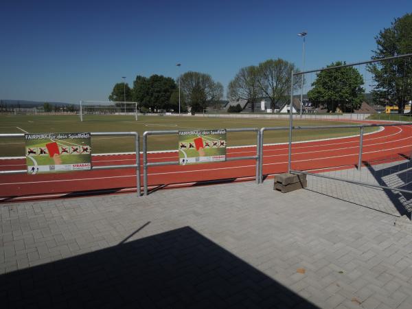 Sportplatz Taunusblick-Schule - Hofheim/Taunus-Wallau
