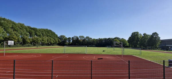 Inselschulsportplatz - Burg/Fehmarn
