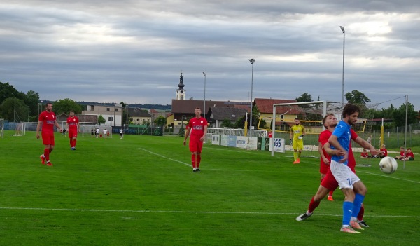 Einböck Arena - Dorf an der Pram