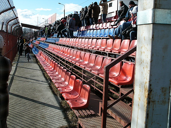 Stadion Dolcanu Ząbki - Ząbki