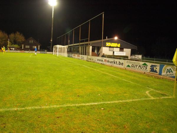 Staf Janssensstadion - Kasterlee-Tielen 