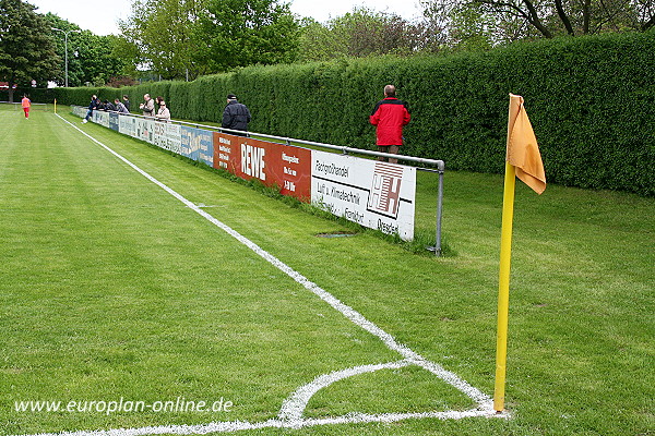 Sportanlage Oppenröder Straße - Fernwald-Steinbach