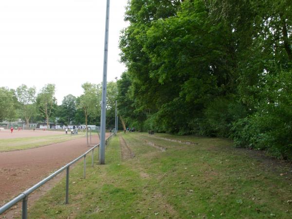 Sportplatz am Volkshaus / Stratmanns Hof - Herne-Röhlinghausen