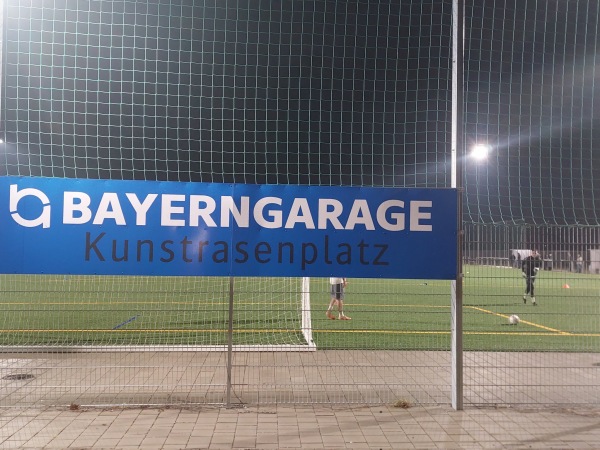 Audi BKK Fußballpark Platz 2 - Bayerngarage Kunstrasenplatz - Markt Indersdorf