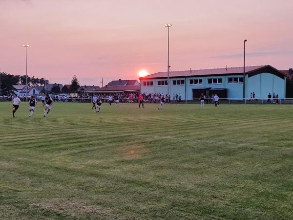 Sportanlage Anbau - Tauscha-Anbau