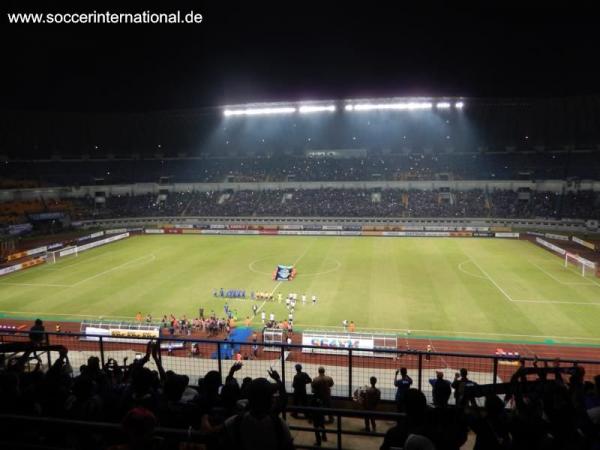 Gelora Bandung Lautan Api - Bandung