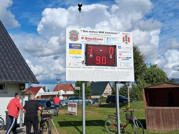 Sportplatz am Gartsbruch - Neukalen