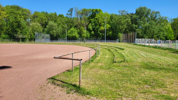 Bezirkssportanlage Heinrich-Becker-Straße - Frankfurt/Main-Nieder-Eschbach