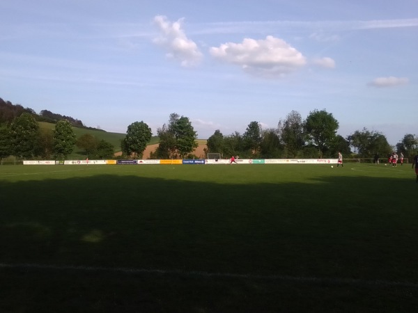 Sportplatz Avendshäuser Landstraße - Einbeck-Vardeilsen