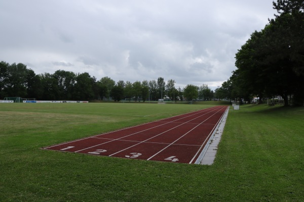 Sportanlage Solitudestraße - Stuttgart-Wolfbusch