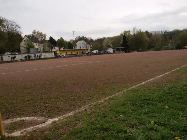 Sportplatz Düssel - Wülfrath-Düssel