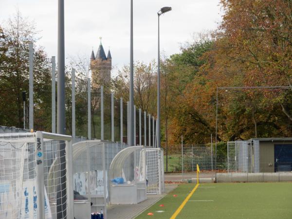 Karl-Liebknecht-Stadion Nebenplatz 1 - Potsdam-Babelsberg