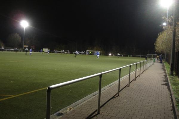 Bezirkssportanlage Feenstraße Platz 2 - Bochum-Riemke