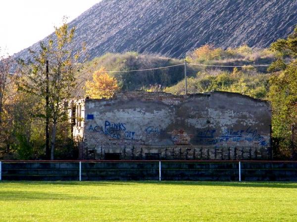 Sportplatz am Bahnhof - Teutschenthal-Teutschenthal Bahnhof