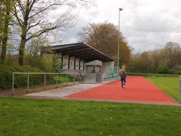 Stadion Auf der Höh - Büren/Westfalen-Steinhausen