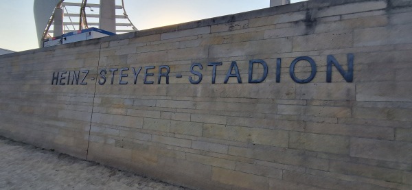 Heinz-Steyer-Stadion - Dresden-Friedrichstadt