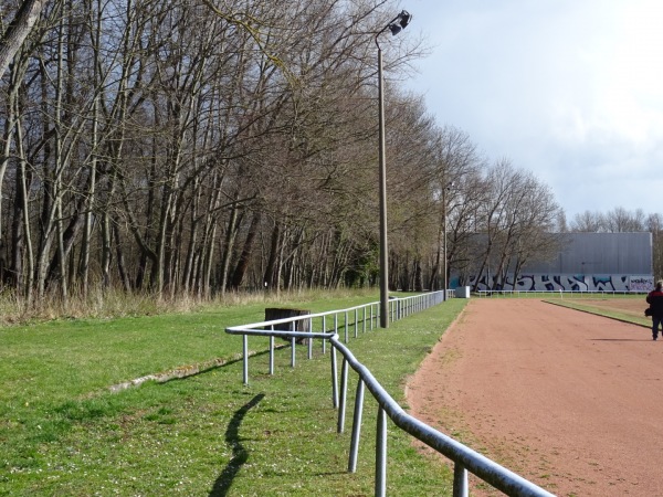 Sportplatz an der Falkenburg - Weimar-Oberweimar