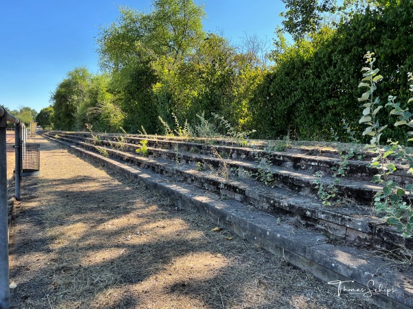 Sportplatz Messel - Messel