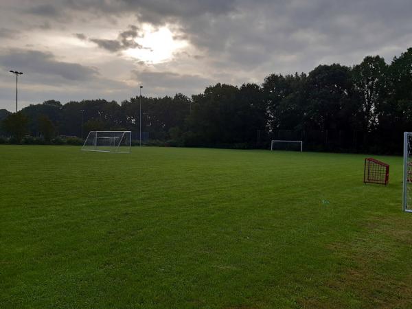 Sportpark De Kalkwijck veld 6-Hoogezand - Midden-Groningen-Hoogezand