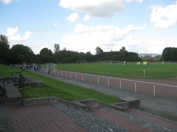 Sportanlage Raiffeisenstraße - Lehre-Flechtorf