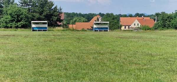 Hřiště Holany - Holany