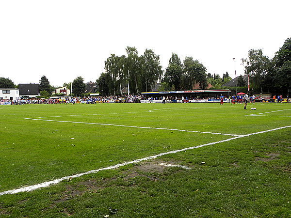 Jacob-Thode-Sportplatz - Halstenbek