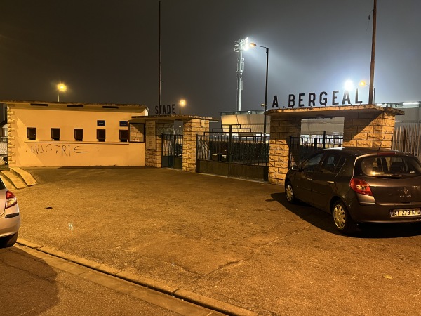 Stade Aimé Bergeal - Mantes-la-Ville