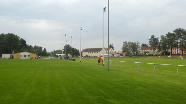 Sportplatz Fünfeichen - Schlaubetal-Fünfeichen